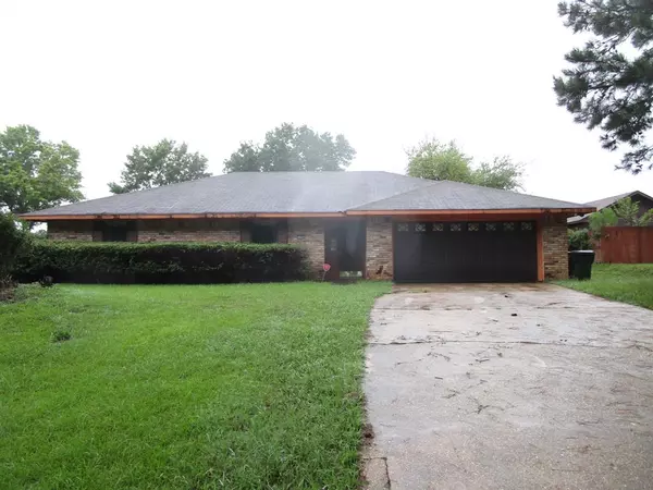 7904 Pines Road, Shreveport, LA 71129