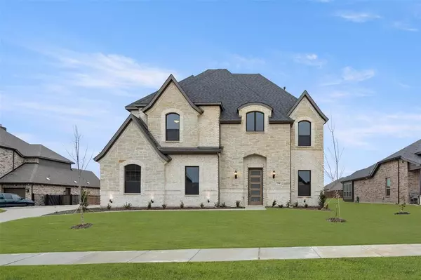 1206 Woodside, Mansfield, TX 76063