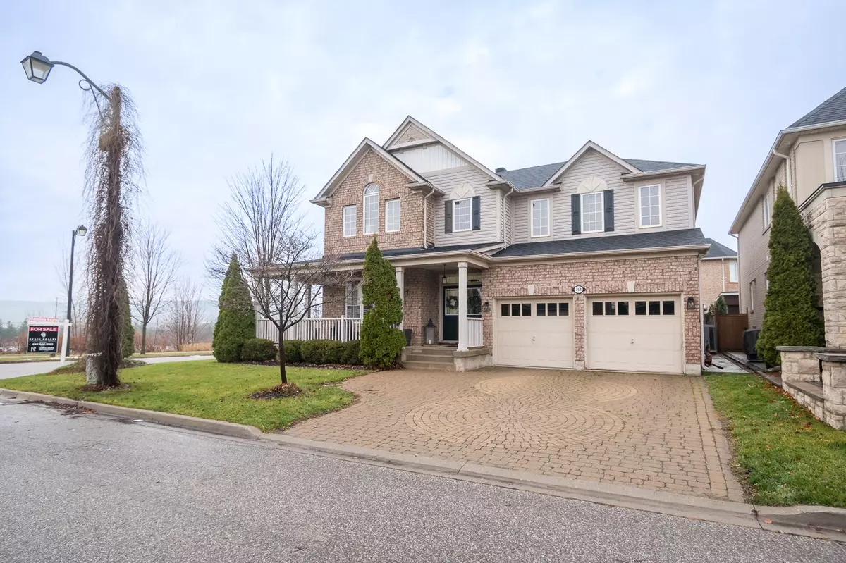 Milton, ON L9T 0X4,764 Reece CT