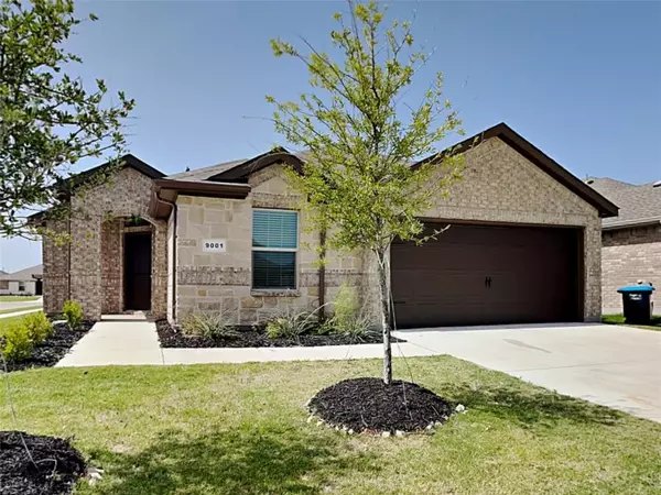 9001 Eagles Landing Drive, Fort Worth, TX 76179