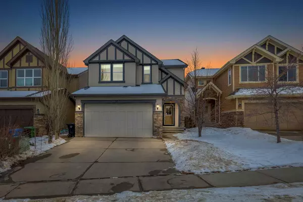 11 Aspen Hills MNR SW, Calgary, AB T3H 0G6