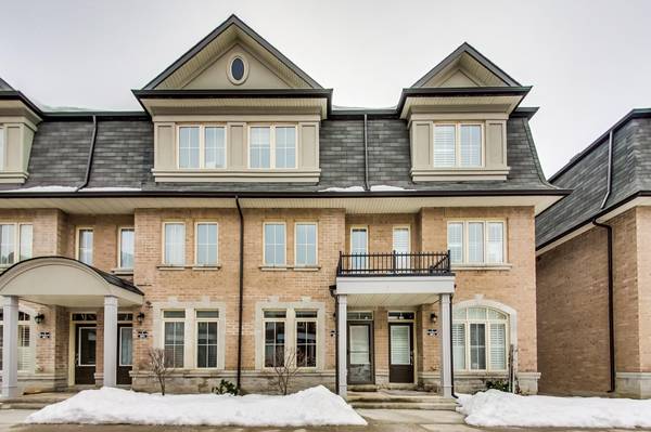 5 Eaton Park LN #7, Toronto E05, ON M1W 0A5