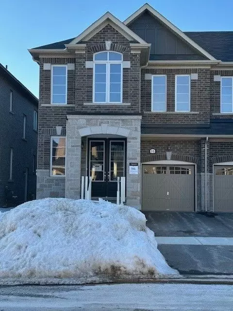 14 Guildhouse DR, Brampton, ON L7A 4W5