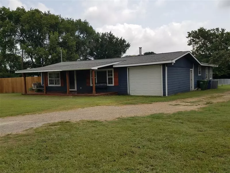 110 Immigrant Trail Road, Denison, TX 75021