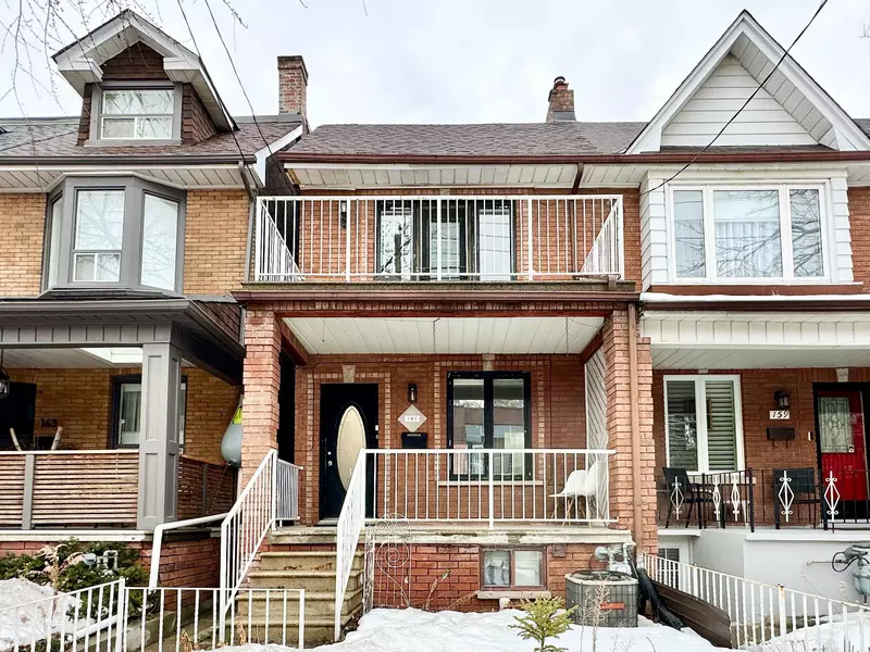 161 Perth AVE #Main, Toronto W02, ON M6P 3X2