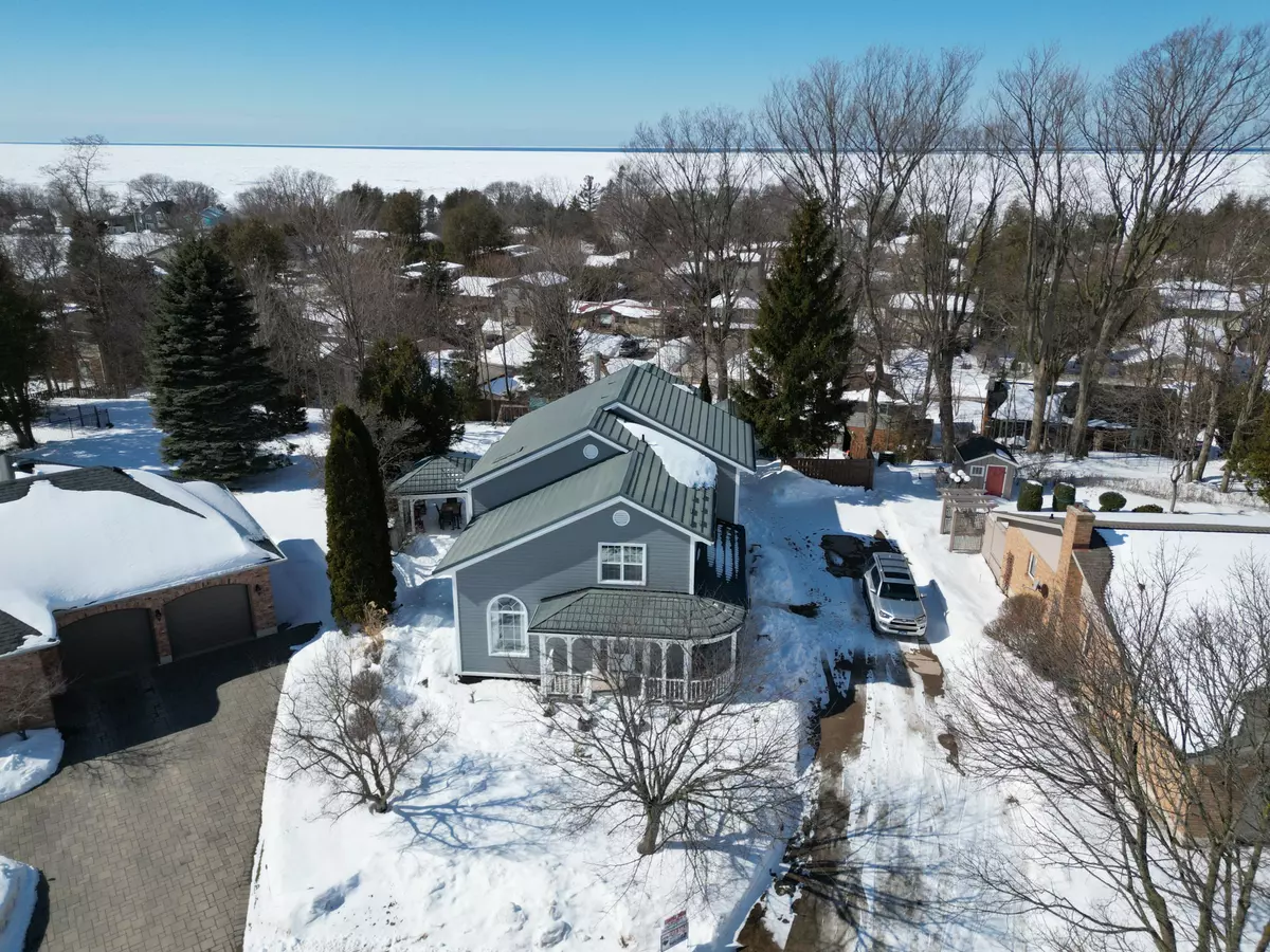 Kincardine, ON N2Z 1C1,10 Manor Wood CRES