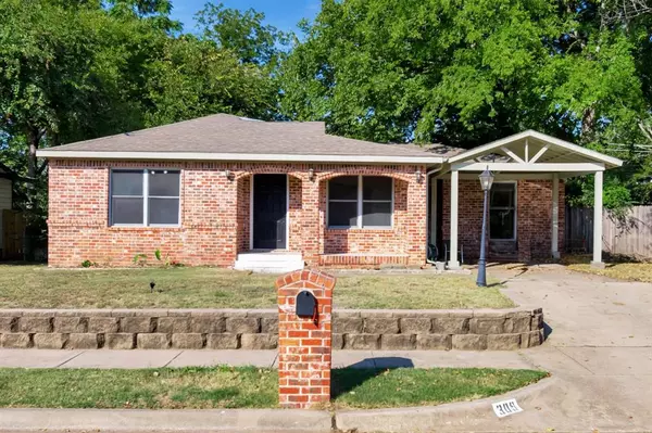 309 Terry Road,  Hurst,  TX 76053