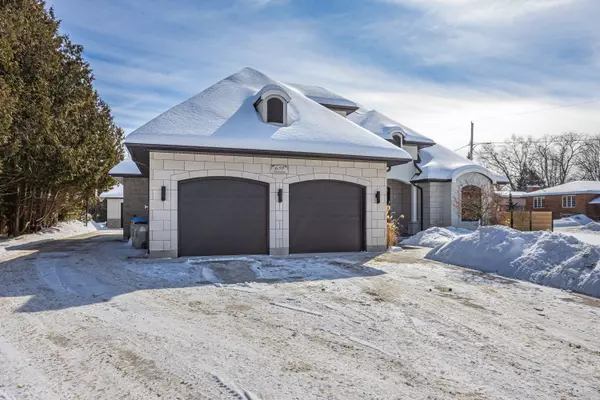 Strathroy-caradoc, ON N0L 1W0,639 Thomas ST