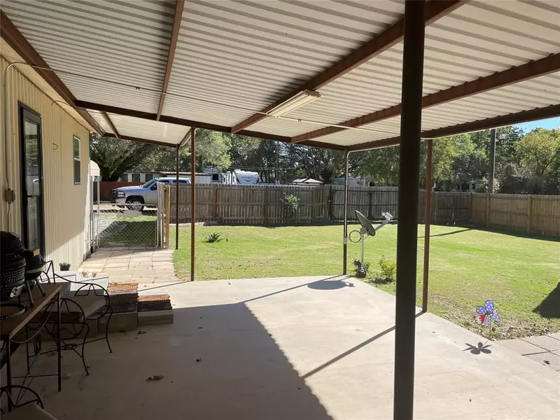 7 Port Royal Road, Comanche, TX 76442