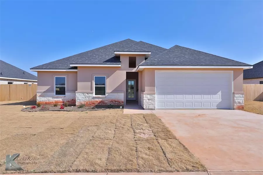 7025 Breezeway Drive, Abilene, TX 79606