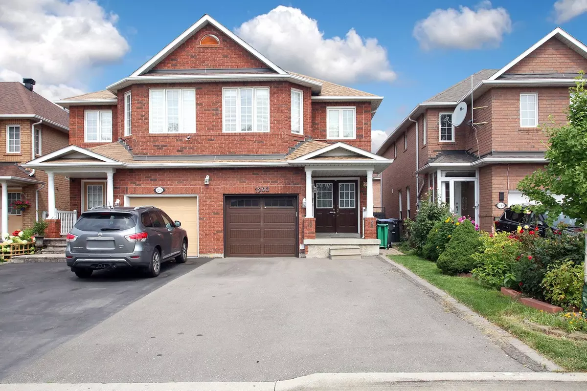 Mississauga, ON L5V 2V4,1203 Prestonwood CRES