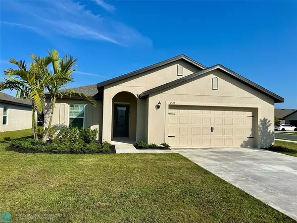 1516 Festivity Lane, Fort Pierce, FL 34947