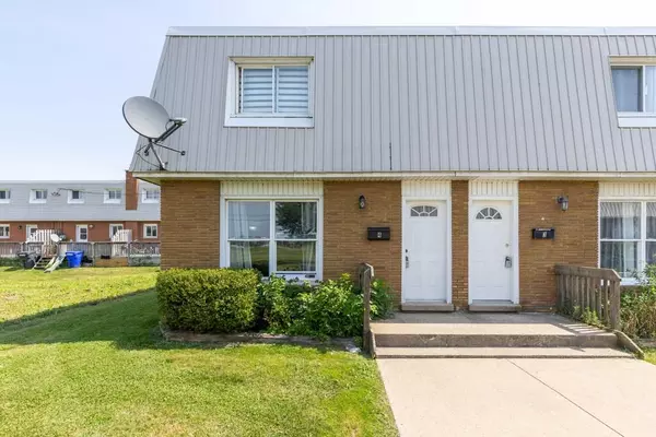 71 Hagey AVE #4, Fort Erie, ON L2A 1W5