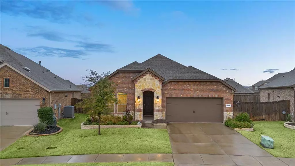 5029 Camilla Court, Heath, TX 75126