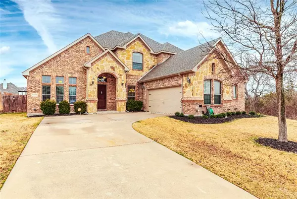 3414 Brighton Drive, Midlothian, TX 76065