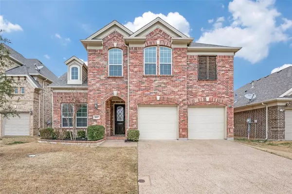 4017 Silk Vine Court, Fort Worth, TX 76262