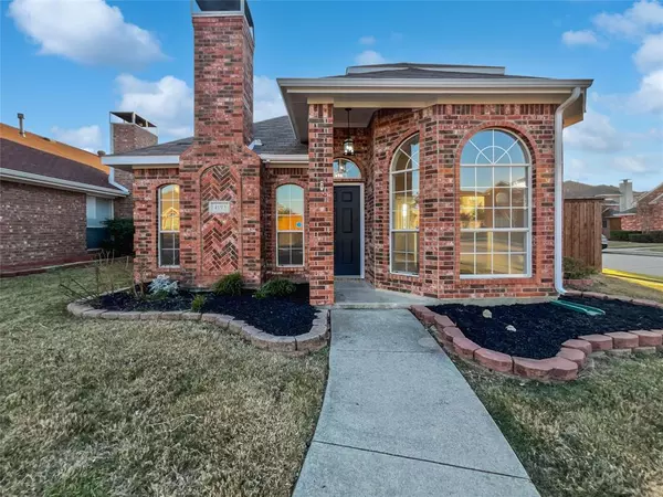 4193 Creekhollow Drive, Carrollton, TX 75010