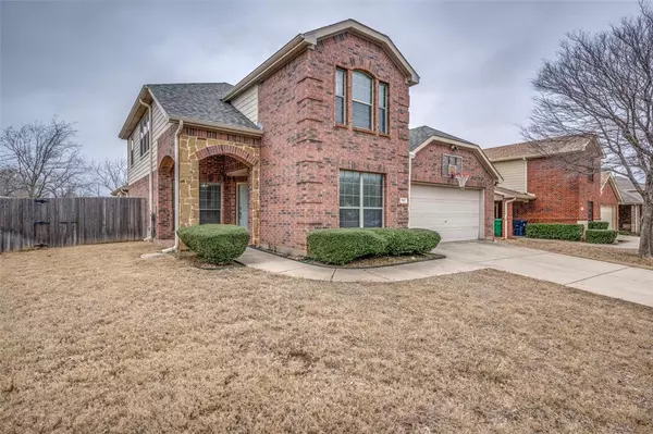 901 Raleigh Path Road, Denton, TX 76208