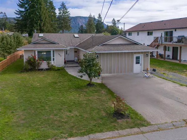 5873 Deborah Dr, Duncan, BC V9L 5B2