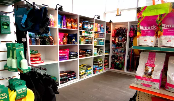 Toronto C08, ON M5A 0J6,446 Front ST E #15F