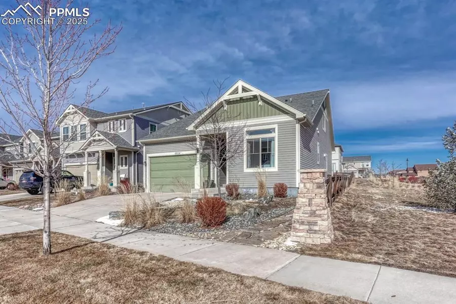 6804 Mineral Belt DR, Colorado Springs, CO 80927