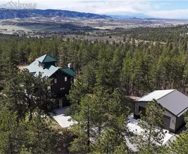 5090 S Perry Park RD, Larkspur, CO 80118