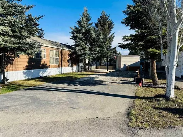 370165 79 ST E #35, Aldersyde, AB T0L0A0