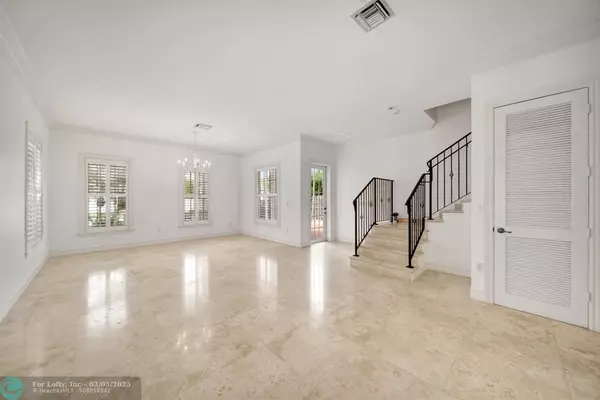 Fort Lauderdale, FL 33301,2626 Alamanda Ct