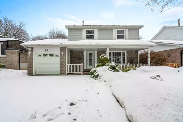 19 Rathfon CRES, Richmond Hill, ON L4C 5B6