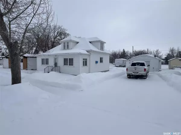 Elrose, SK S0L 0Z0,112 2nd AVENUE E