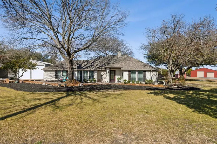 1505 Holyoak Lane, Lucas, TX 75002