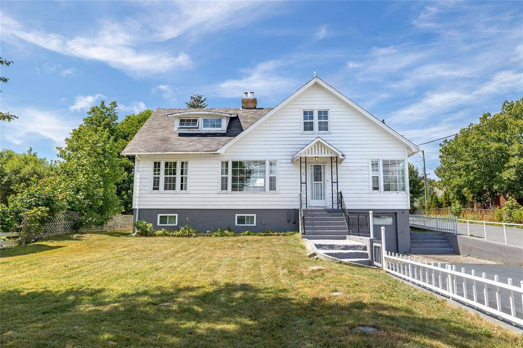 2 Church Hill Road, Spaniards Bay, NL A0A 3X0