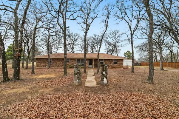 204 Baseline Road, Krugerville, TX 76227