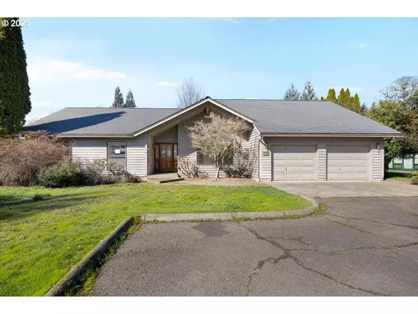 254 BOARDWALK WAY, Roseburg, OR 97471