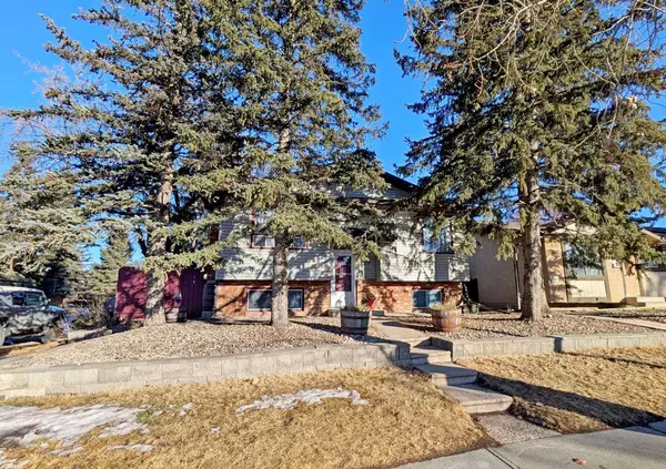 Calgary, AB T2W 3J4,3503 Cedarille DR Southwest