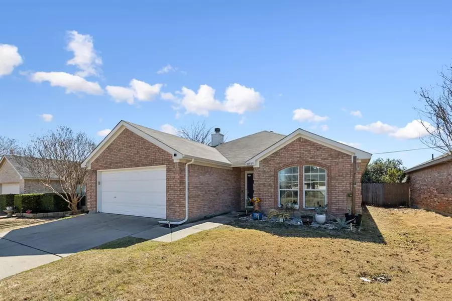 10509 Splitridge Court, Fort Worth, TX 76108