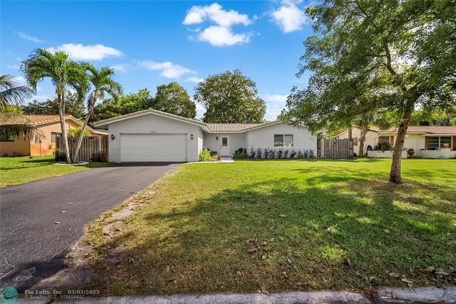 1579 NW 84th Dr, Coral Springs, FL 33071