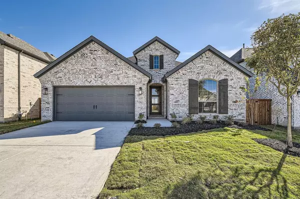 137 Tierra Blanca Lane,  Rhome,  TX 76078