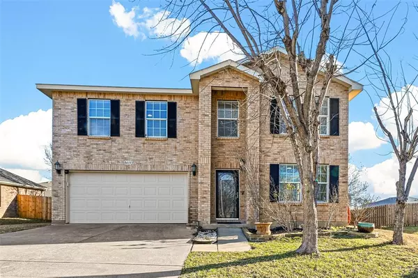 Arlington, TX 76002,8419 Shining Waters Lane