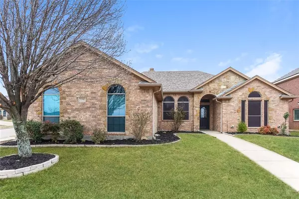 120 Rockhaven Drive, Alvarado, TX 76009