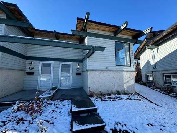 Calgary, AB T2W2E7,333 Braxton PL Southwest #19A