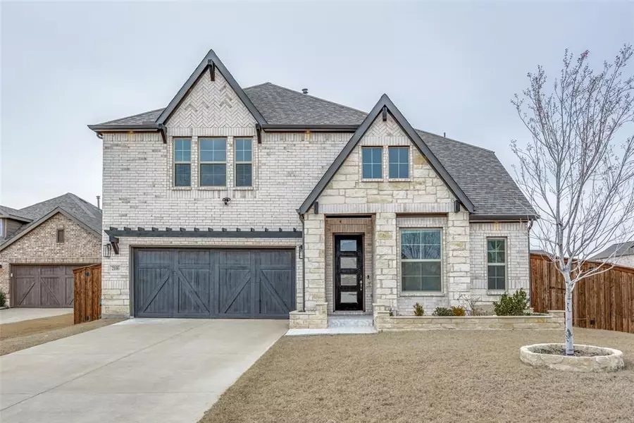 2100 Creekbluff Court, Lewisville, TX 75010