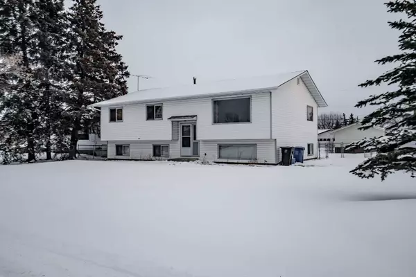 4715 48 AVE, Grimshaw, AB T0H1W0