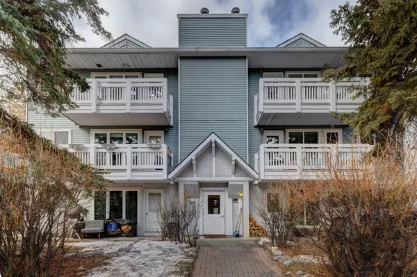 119 Muskrat ST #202, Banff, AB T1L 1G4