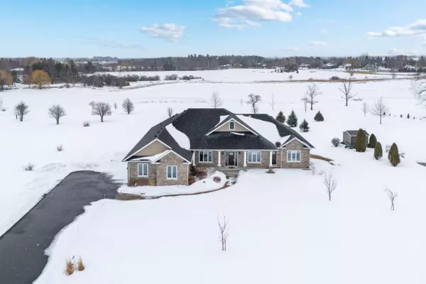 South Dundas, ON K0E 1K0,5611 Doran Creek DR