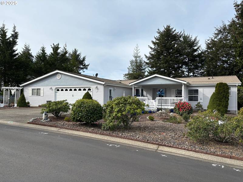 917 LILLIE CIRCLE DR, Florence, OR 97439