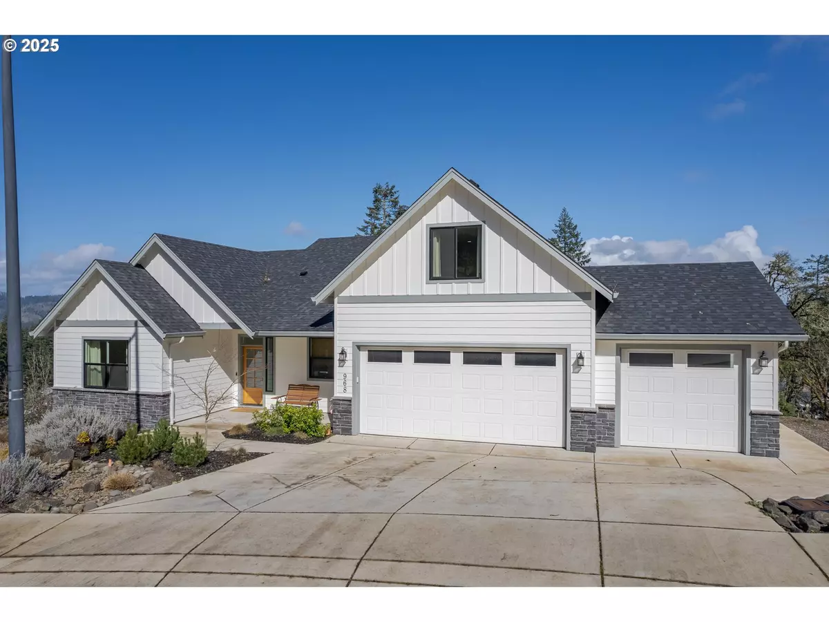 Springfield, OR 97478,968 S 66TH PL