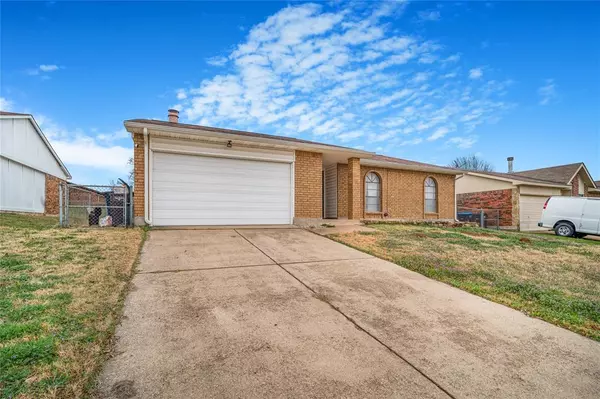 1324 Whittenburg Drive, Fort Worth, TX 76134