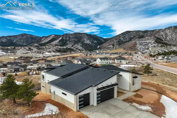 4121 Mesa Top DR, Monument, CO 80132