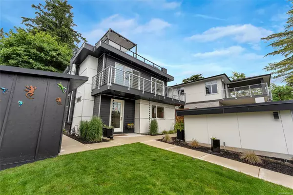 Central Saanich, BC V8M 2G2,772 Harding Lane